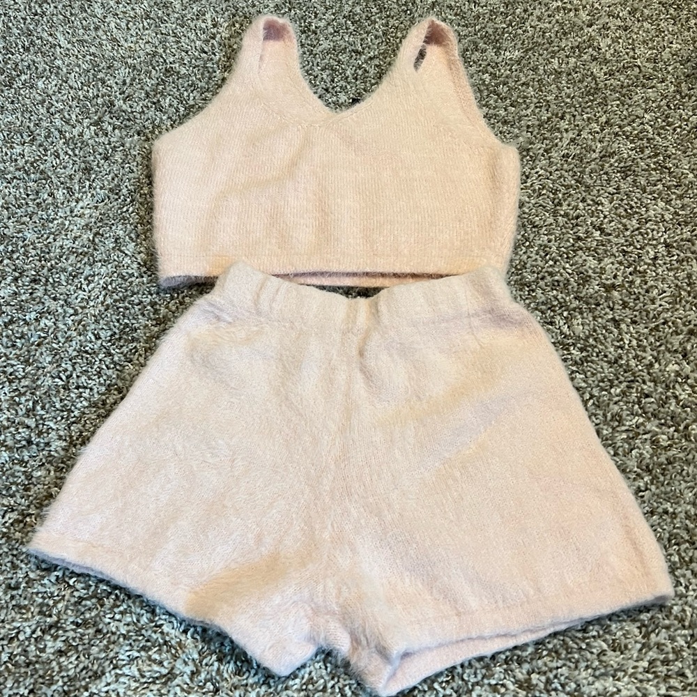 Pink plush short set